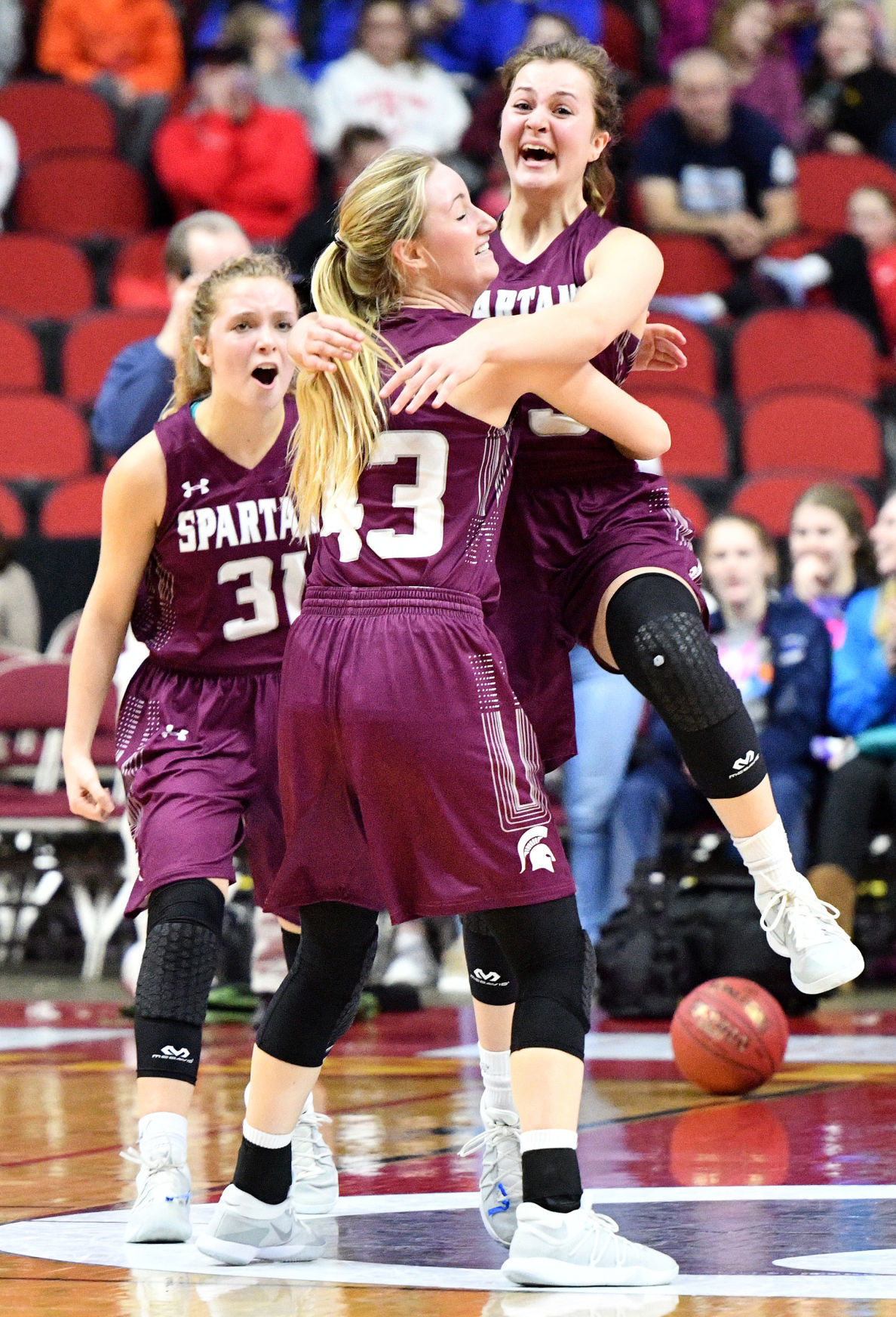 Grundy Center vs Treynor state basketball